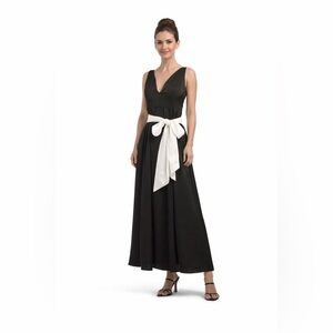Dalia MacPhee Black Satin Tea Length Bow Dress Size L Pockets Elegant Formal